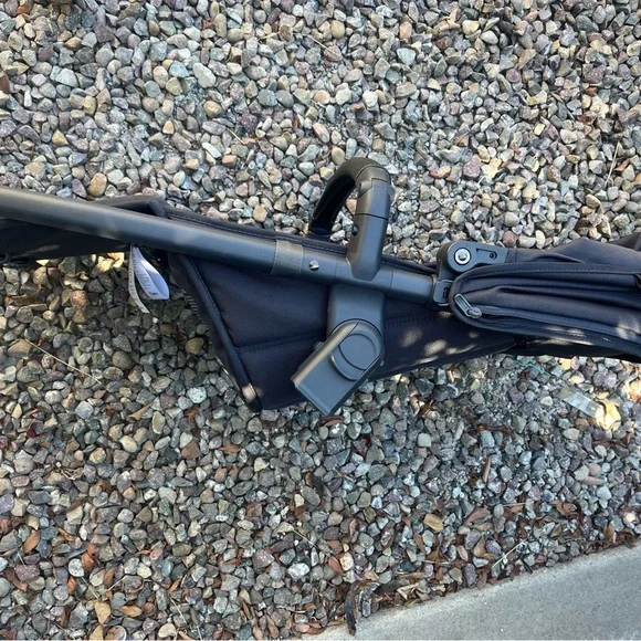 NWT RumbleSeat V2 by UPPAbaby (JAKE) - Picture 5 of 6